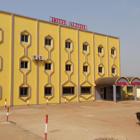 Hotel Altitel Bafoussam ภายนอก รูปภาพ