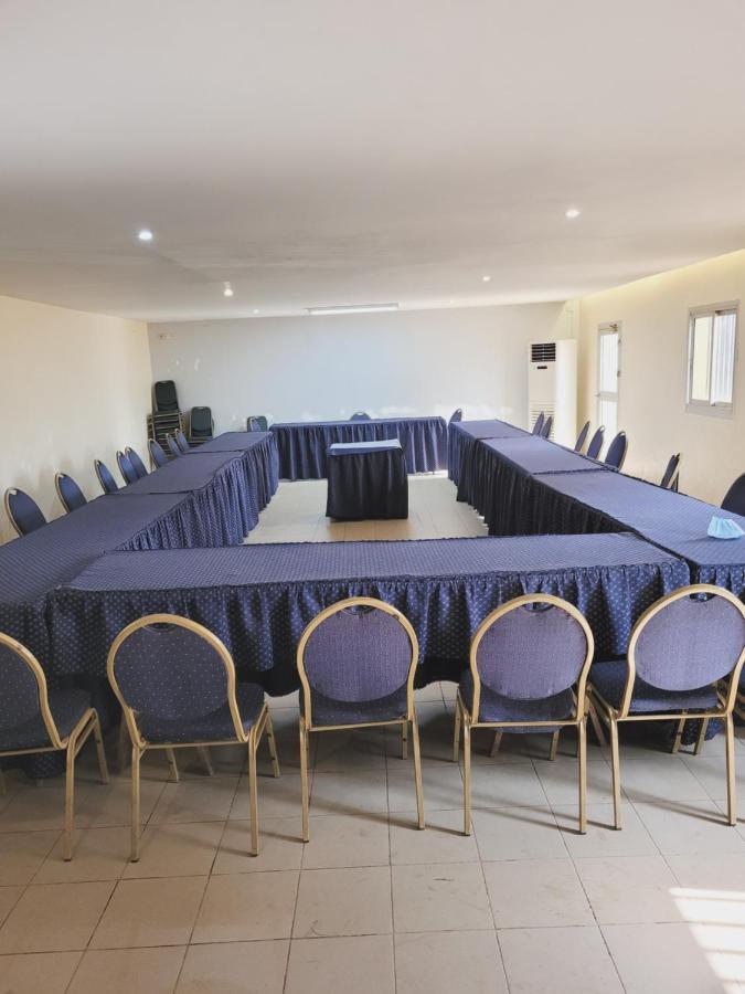 Hotel Altitel Bafoussam ภายนอก รูปภาพ