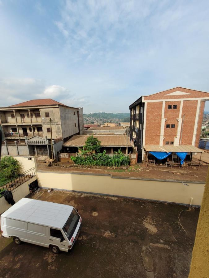 Hotel Altitel Bafoussam ภายนอก รูปภาพ