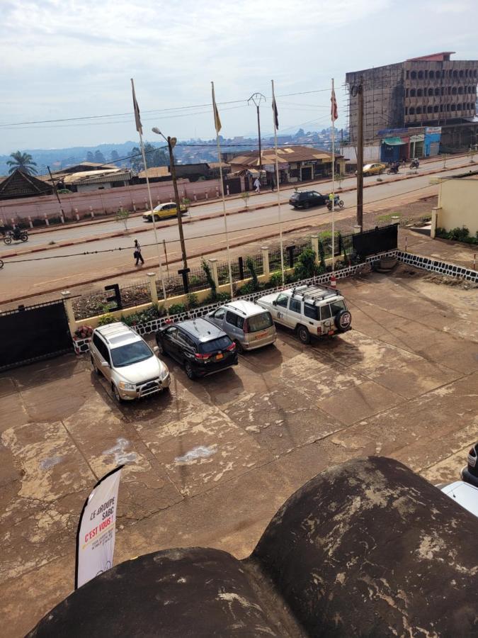 Hotel Altitel Bafoussam ภายนอก รูปภาพ