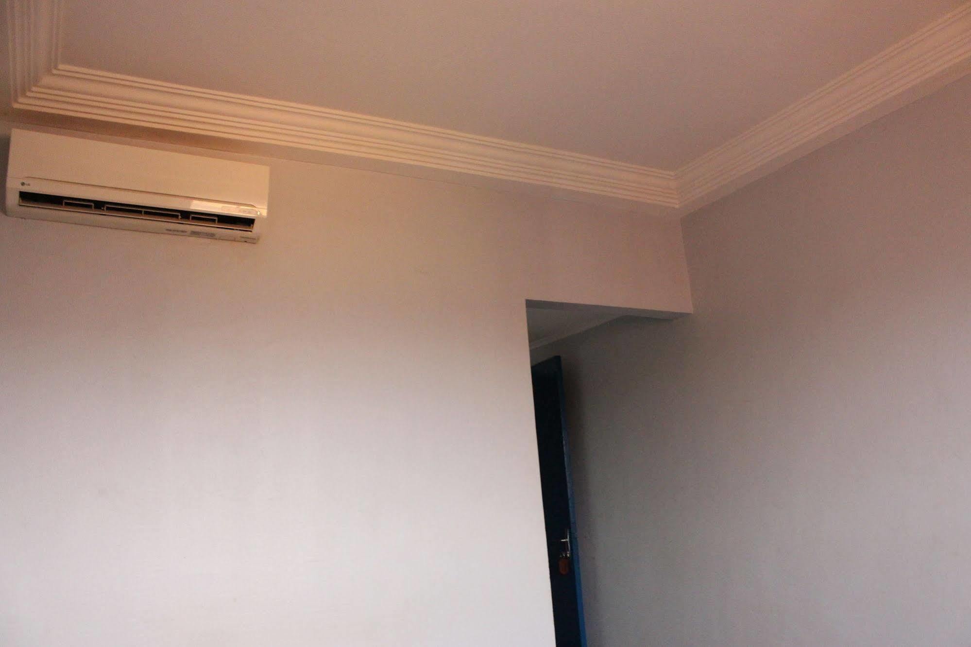 Hotel Altitel Bafoussam ภายนอก รูปภาพ