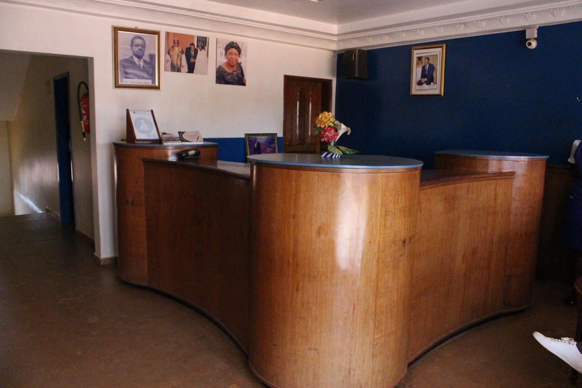 Hotel Altitel Bafoussam ภายนอก รูปภาพ